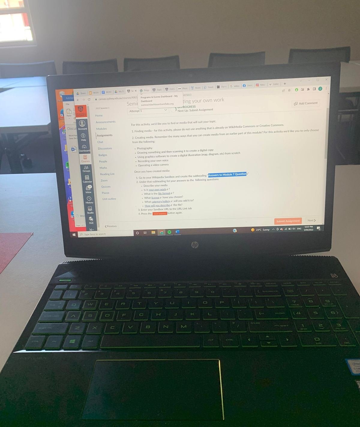 Foto de un portátil HP Pavilion